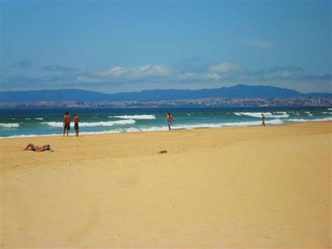 Situado em vilamoura, a casa do pescador é um restaurante tradicional que conquista o coração. Praia Cabana do Pescador a beach in Portugal