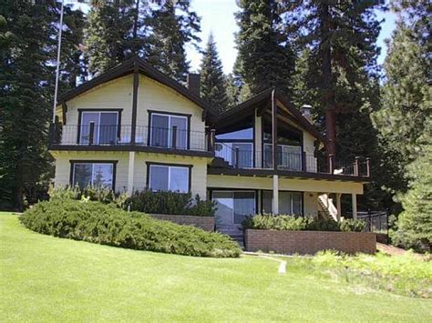 Lake Almanor Peninsula log cabin with 3 bedrooms | FlipKey