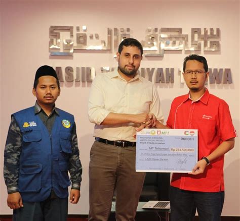 Pembuatan daftar investasi barang menerbitkan administrasi dan dokumentasi yayasan c. MTT Salurkan Bantuan untuk Pengadaan Air Minum di Masjidil ...