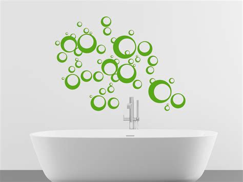 Unsere wandtattoos fürs badezimmer, können aus ihrem badezimmer ihre ganz persönliche wellness oase machen. Wandtattoo Luftblasen Wandtattoo Seifenblasen Wandtattoos ...