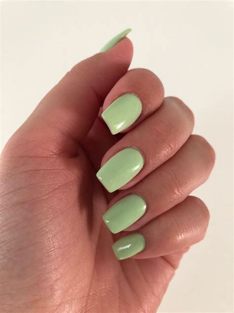 Solid Color Acrylic Nails One Color Nails Green Acrylic Nails Short