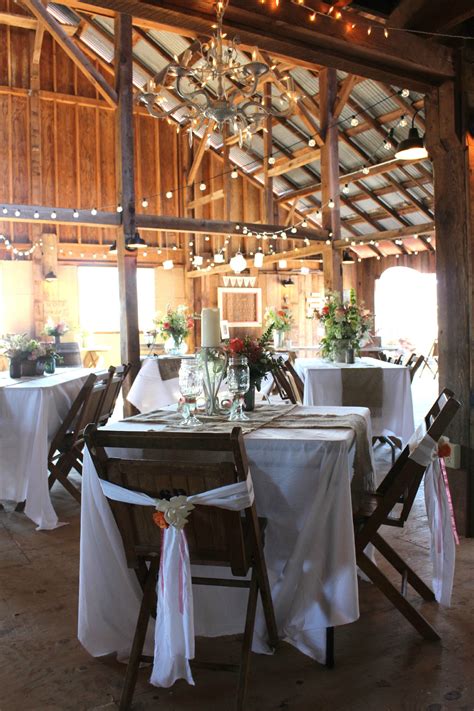 736 x 1104 file type. The Bride & Groom's table | Grooms table, Bride groom ...