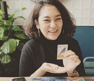 Raeesah complained about the government giving rich chinese and christians preferential treatment, compared to minorities. Raeesah Khan Wiki, Age, Husband, Biography, Family & More