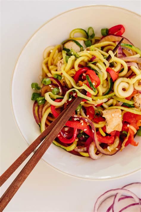 To makes a great asian stir fry that bursts with flavor, you need to use tons of fresh aromatic how to prepare protein for stir fry. Spicy Sesame Ginger Chicken Stir Fry with Zucchini Noodles ...