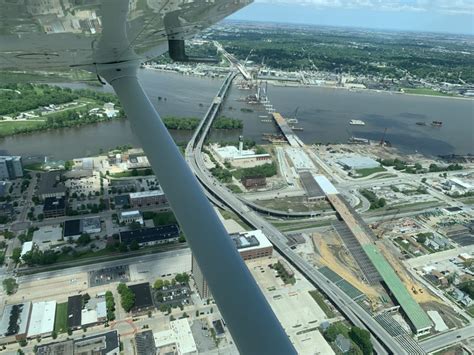 Learn To Fly And Beat The Traffic I 74 Bridge Construction In The Quad Cities Looking Towards