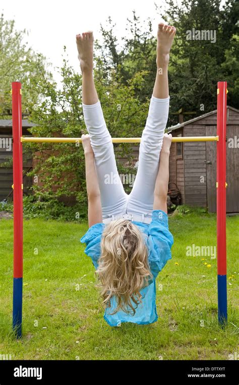 Reck Gymnastics Stockfotos Und Bilder Kaufen Alamy