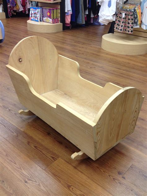 Wooden Bassinet! Perfect "Before" project! Kid to Kid price $39.98