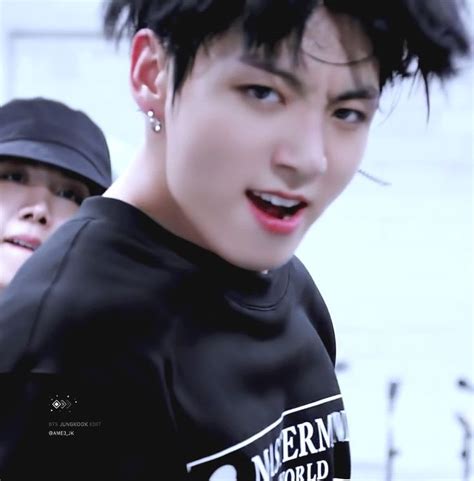 Get inspired by our community of talented artists. Pin on JungKook