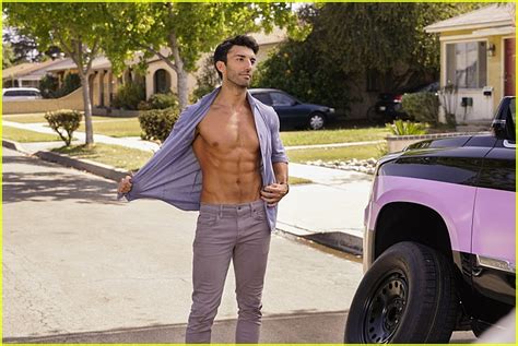Justin Baldonis New Shirtless Photos For Jane The Virgin Are So Hot