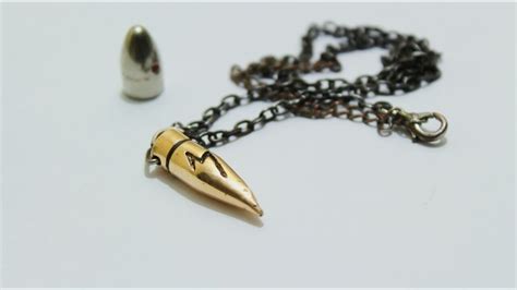 In this video im going to make a bullet necklace out of a real life bullet! DIY Bullet Necklace - صنع قلادة من رصاصة - YouTube
