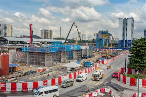 Merupakan kawasan perumahan yang baru. Klang Valley MRT Line 2 (Sungai Buloh-Serdang-Putrajaya ...