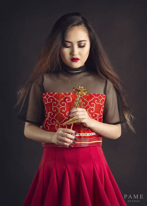 Modern Hmong fashion design by designer Beth Yang. | Fashion, Hmong ...