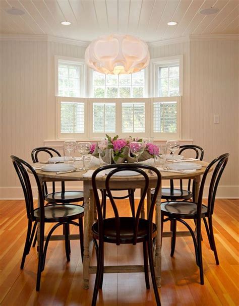 Back tab curtains offer a modern look, perfect for your dining room, living room, or bedroom. 20 Dining Room Window Treatment Ideas | Home Design Lover