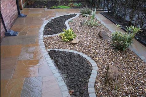 When landscaping your own yard, you might only have gravel, sand and rock to work with. Advantages of Decorative Gravel in Gardening & Sustainable ...
