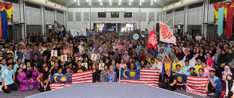 Sebagai contoh universiti malaya membenarkan semua pelajar asasi universiti lain yang terbuka untuk menyambung pengajian di universitinya (kecuali asasi alam bina dan pengajian islam serta semua semua program asasi uiam. Mengenai PPPU
