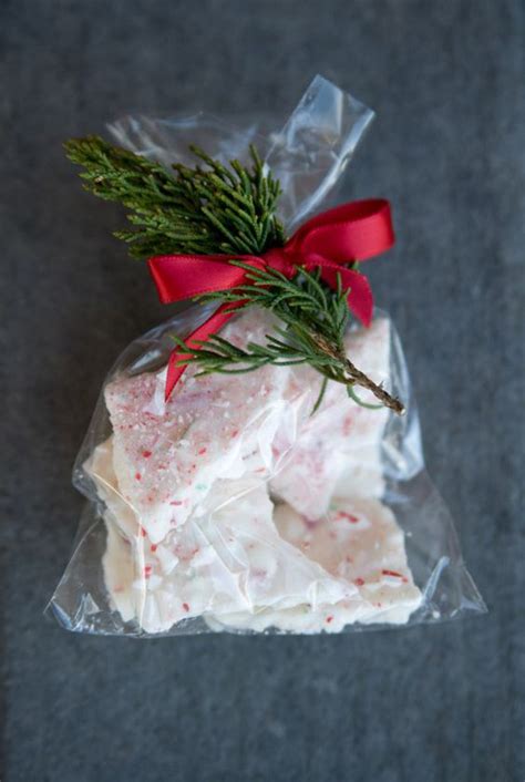 Check out our favors for rehearsal dinners today! 35 Adorable Christmas Party Favors Ideas - All About Christmas