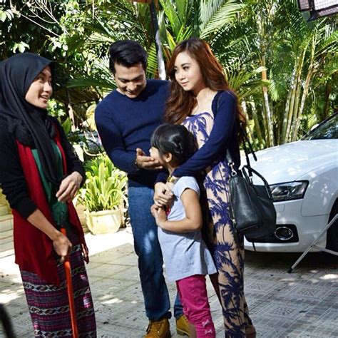 20 episod tarikh tayangan : Slot Iris: Drama Novel Hantu Punya Boss