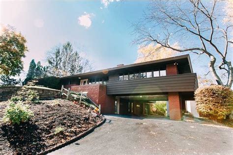 Easygoing and popular, mid century modern house plans are enjoying a comeback. Two Story Mid Century Modern House Plans