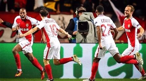 .مباشر الدوري الاسباني، والدوري الانجليزي، والدوري الايطالي، والدوري الفرنسي، والدوري الألماني، والدوريات العربية مثل: الدوري الفرنسي: موناكو يتصدر مؤقتاً بتعادل إيجابي مع ديجون