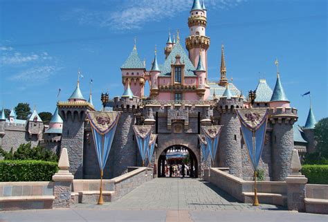 Disneyland Anaheim Hidden Secrets Club 33 Mine Shafts And More