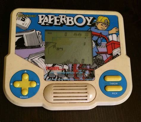 Vintage Paperboy Handheld Electronic Lcd Video Game Tiger Electronics