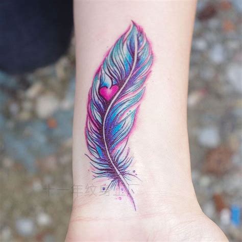 45 Awesome Feather Tattoo Ideas Addicfashion Feather Tattoos