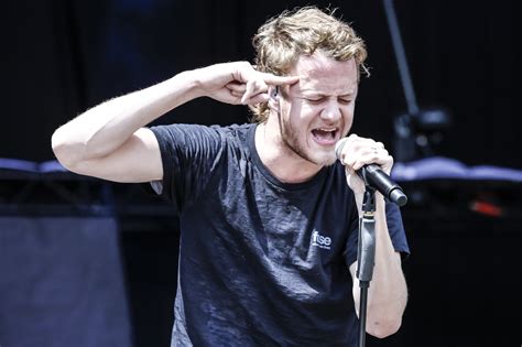 Imagine dragons — birds 03:39. File:RiP2013 ImagineDragons Dan Reynolds 0026.jpg ...