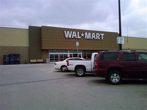 Last reviews about stores in knoxville, ia. Wal-Mart - Knoxville, Iowa - Store Front 2 | I hope they ...