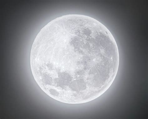 Close Up Shot Of A Full Moon · Free Stock Photo