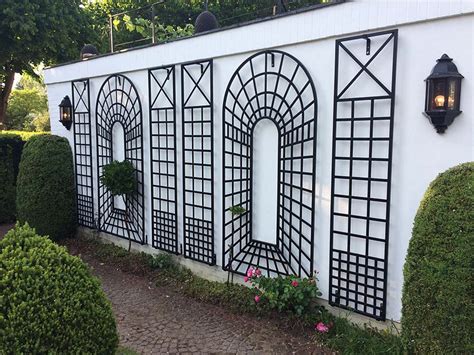 Our hexagon metal trellis system can be used inside the home or in the garden with the durable galvanized and powdercoated. Narrow metal garden trellis with a classic design