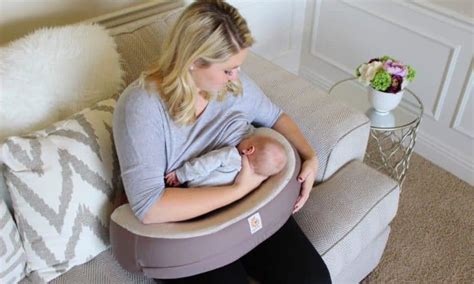 10 Best Nursing Pillows For Breastfeeding Expert Reviewsandguide