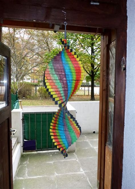 Das projekt schultüte selber basteln geht in die zweite runde! Buntes Windspiel Bastelanleitung zum selber basteln | Windspiele, Basteln und Selber basteln