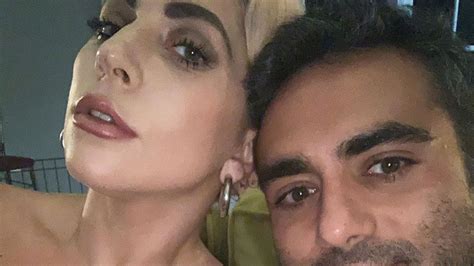 Lady gaga was born stefani joanne angelina germanotta to parents cynthia and joseph germanotta. Es wird ernst: Lady Gaga ist bereit für Hochzeit und ...