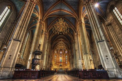 The haunting beauty of neo-Gothic architecture (Zagreb Cathedral