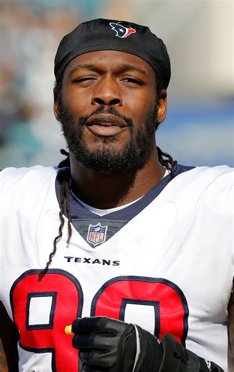 Latest on olb jadeveon clowney including news, stats, videos, highlights and more on nfl.com. Texans Likely To Tag Jadeveon Clowney