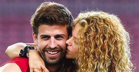 shakira ‘blackmailed over sex tape with footballer husband gerard pique daily record