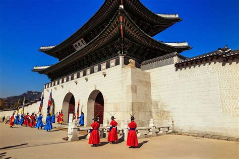 Gyeongbokgung Palace Seoul Travelers Guide Travelvui