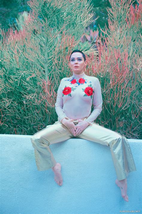 Rose Mcgowan Nude For Posture Magazine Issue Nucelebs