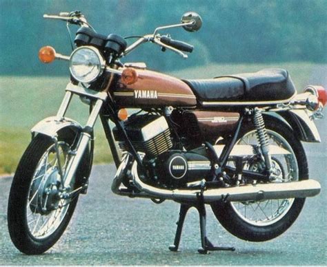 1970's RD 250 Fotka uživatele Old School Japanese ...