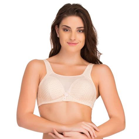 Buy Cotton Padded Wirefree Full Cup Bra Skin Online India Best Prices Cod Clovia Br0569p24