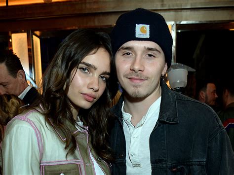 He is not dating anyone currently. Brooklyn Beckham and girlfriend Hana Cross 'in tears ...