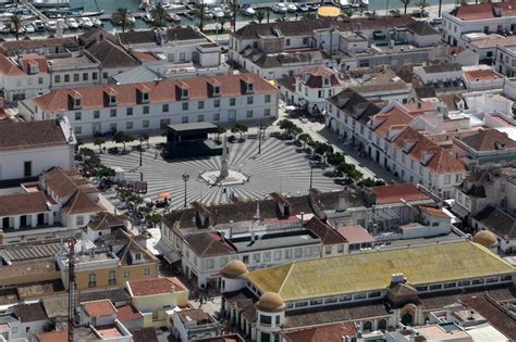 The cheapest way to get from vila real de santo antónio to ayamonte costs only 1€, and the quickest way takes just 13 mins. Vila Real de Santo António, Algarve