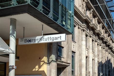 Social trading involves mirroring another trader or investor's transactions in a special social trading account. Bitcoin Trading: Stuttgart Stock Exchange Joins The Trend