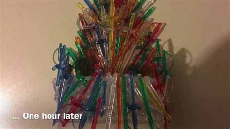 Game of thrones chair diy; DIY Game of Thrones Iron Throne Phone Stand - YouTube