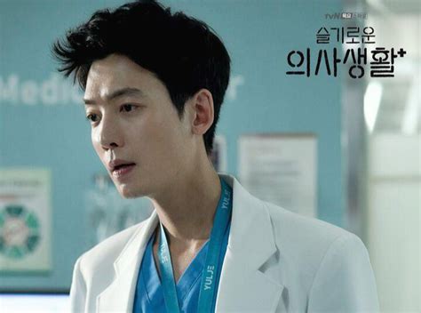 쇼우넨 , 액션 , 초자연적 info :: 대본 리딩 하다가 '울음 터진 우주' (슬기로운 의사생활) | 1boon