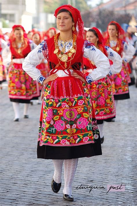 Traje Tradicional De Portugal Costumes Around The World Traditional