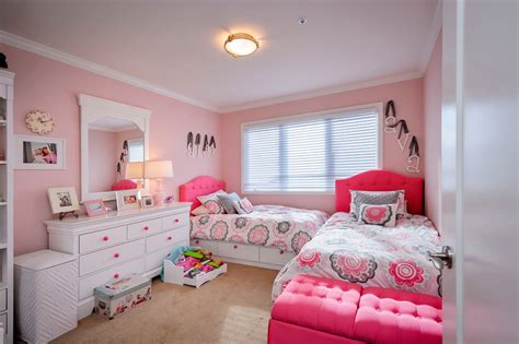 Get inspired by these nine rooms full of fun decorating ideas to help you design a kids room for girls. 25+ Girl Shared Bedroom Designs | Bedroom Designs | Design ...