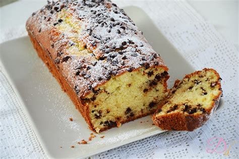 Plumcake alla ricotta con gocce di cioccolato - Dolci Dessert
