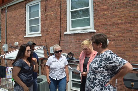 Southwest Chicago Post: Are City Windows a Health Hazard?