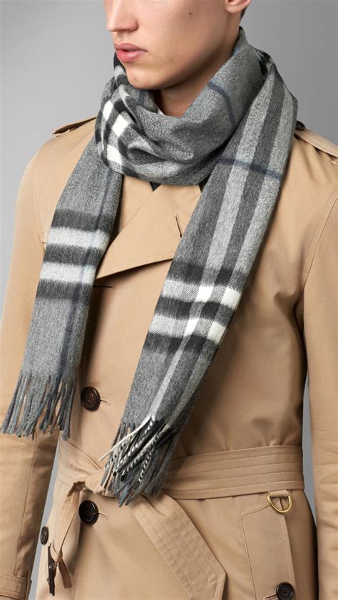 Шарф из шелка и шерсти. Burberry Check Cashmere Scarf in Mid Grey/Marine Blue Check (Gray) - Lyst